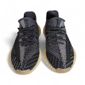 Adidas Yeezy 350 V2 BOOST Men's Black and Gray Sneakers